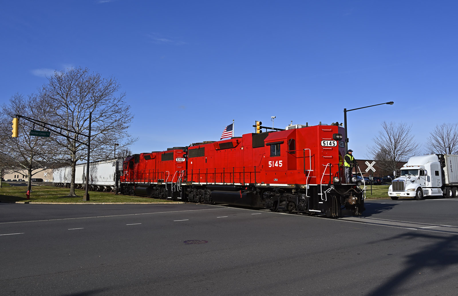 GMD GP38-2 – photo 20