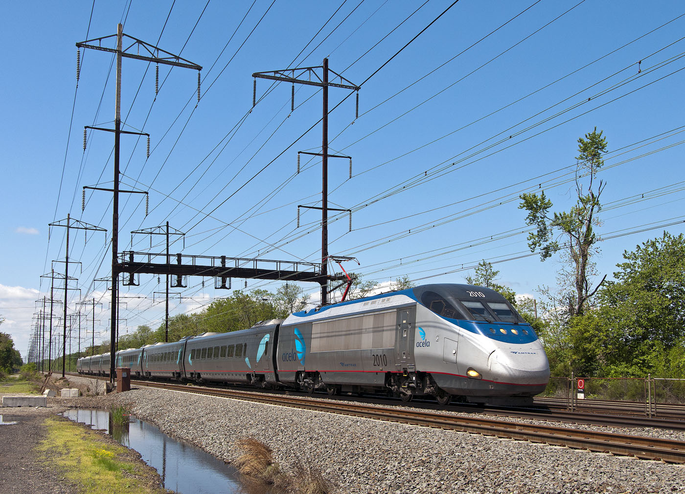 Bombardier Acela – photo 16