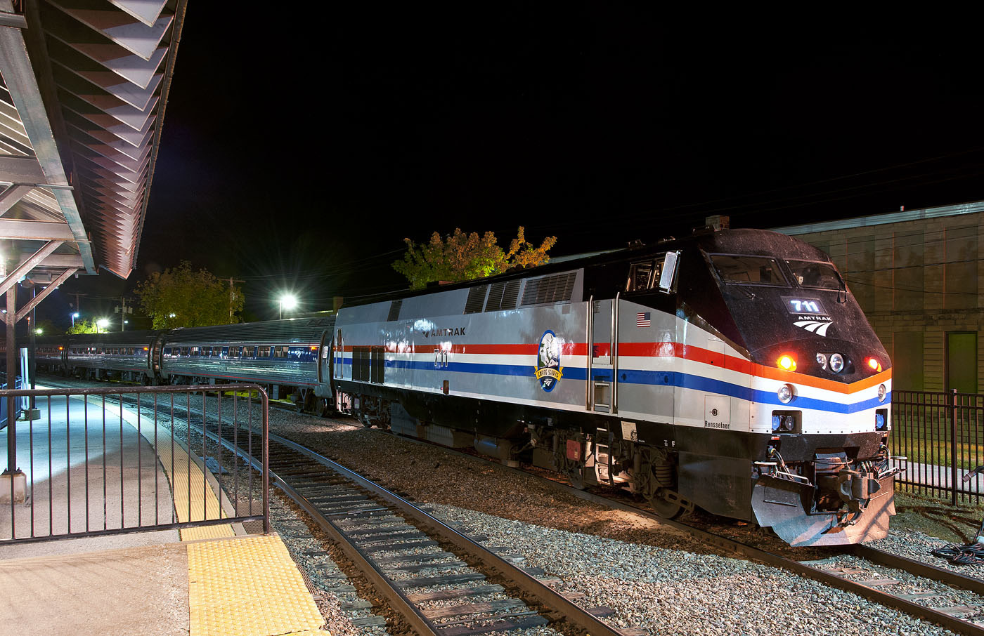GE P32AC-DM – photo 11