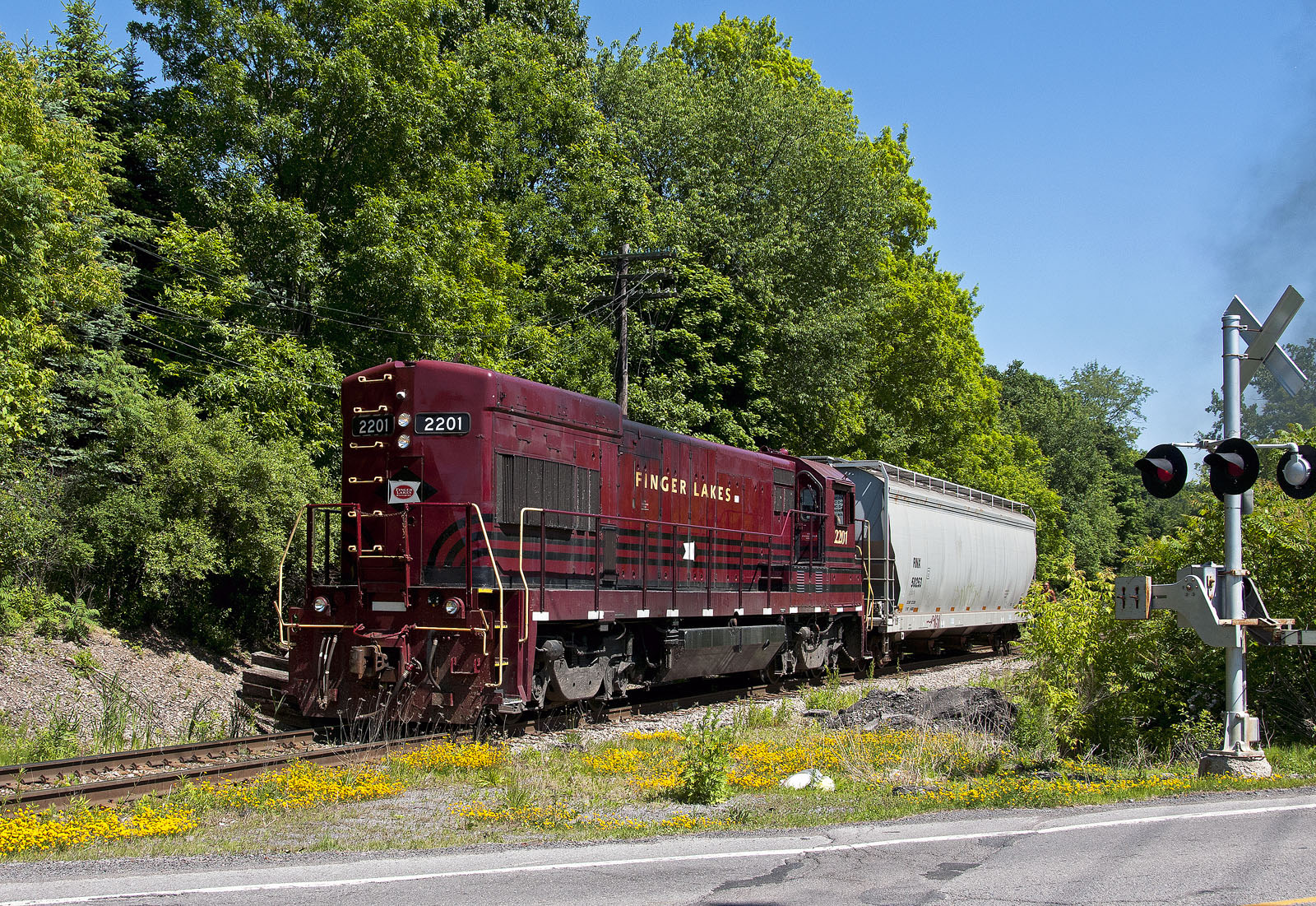 GE U23B – photo 2