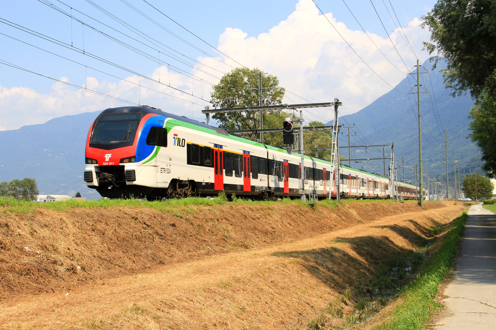 Stadler Flirt 3 6/14 3kV 15kV – photo 2