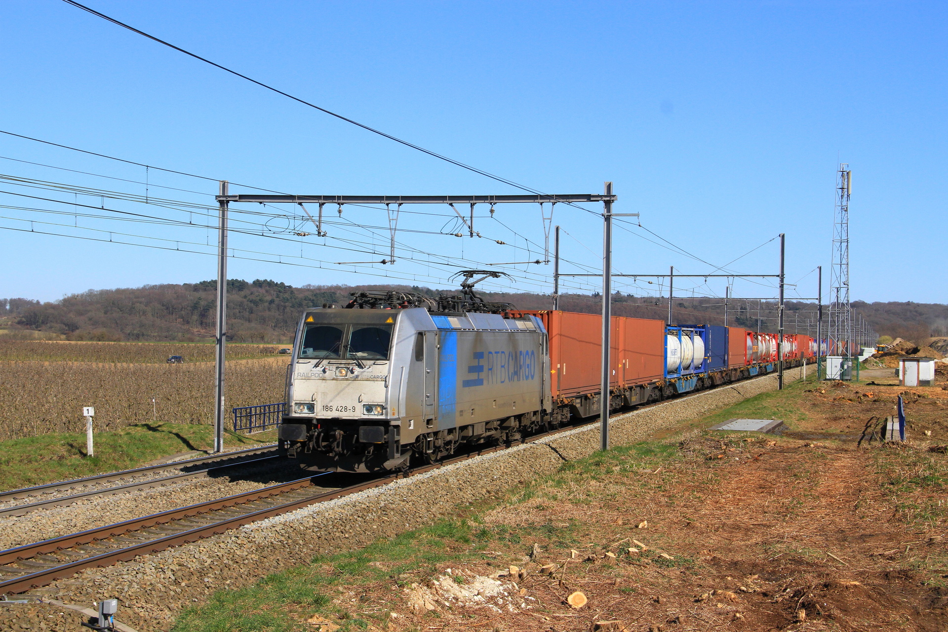 Bombardier F140 MS – foto 17