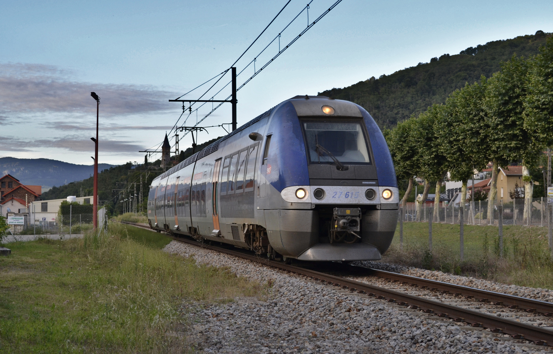 Bombardier Z 27500 – photo 18