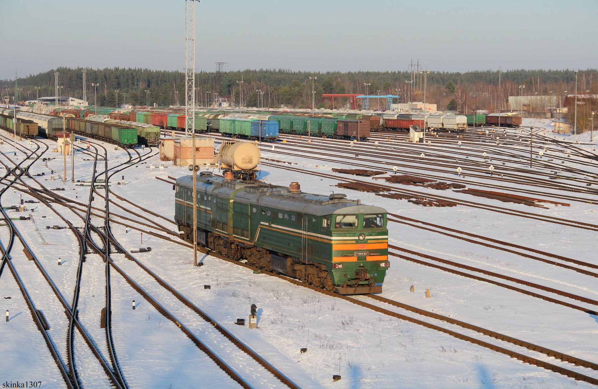 Luhanskteplovoz 2TE10M-K – photo 16