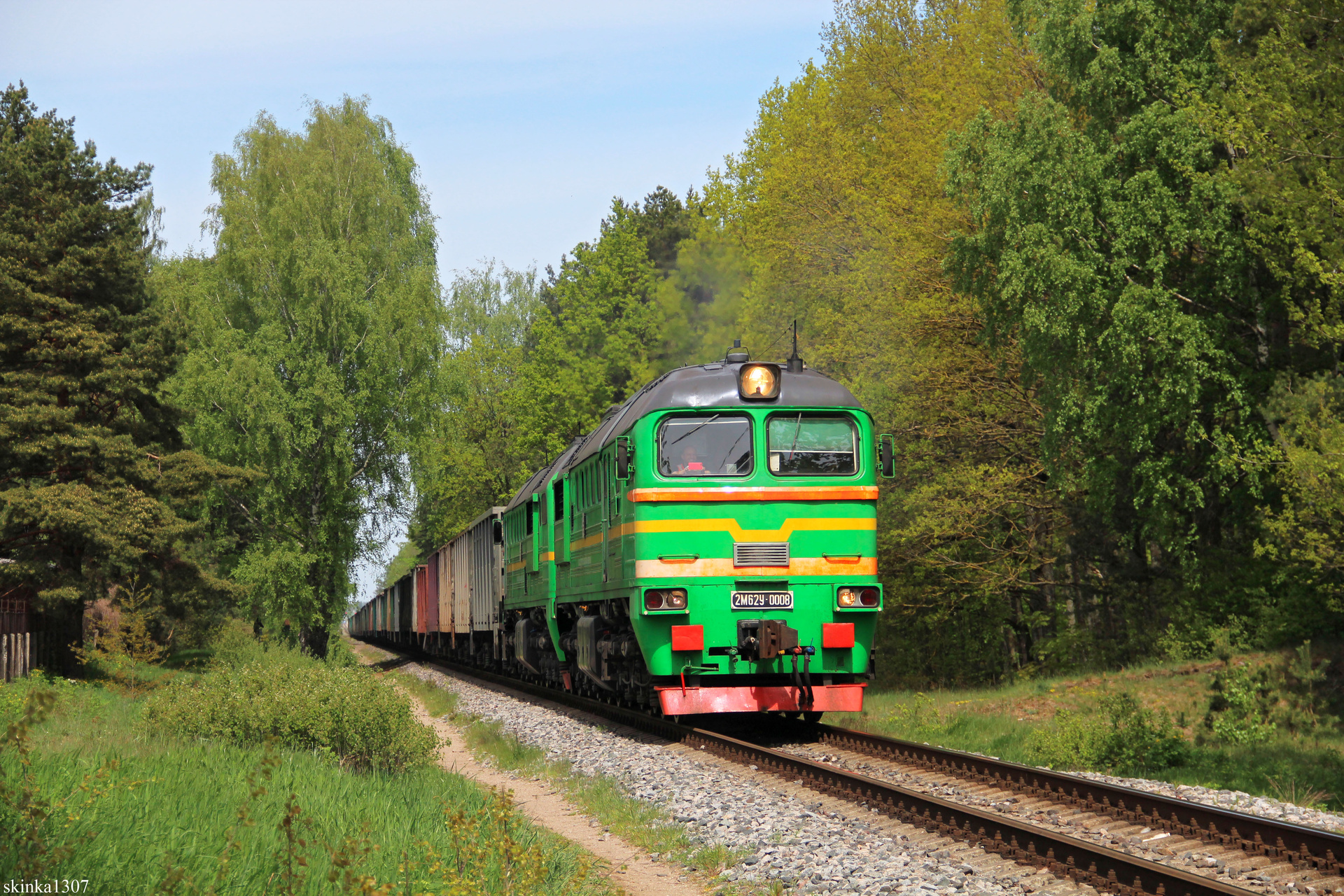 Luhanskteplovoz 2M62U – foto 23