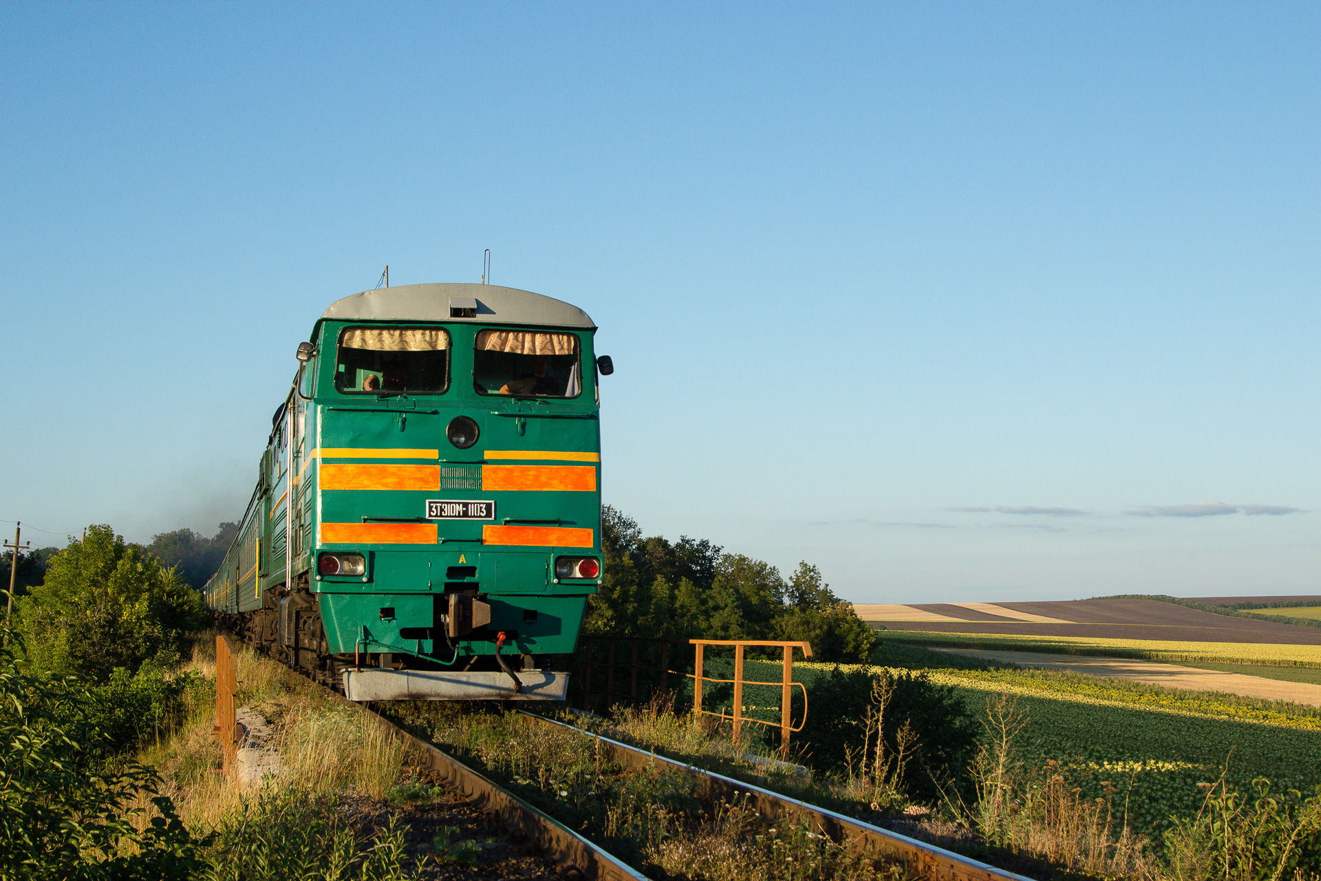 Luhanskteplovoz 3TE10M – Foto 18