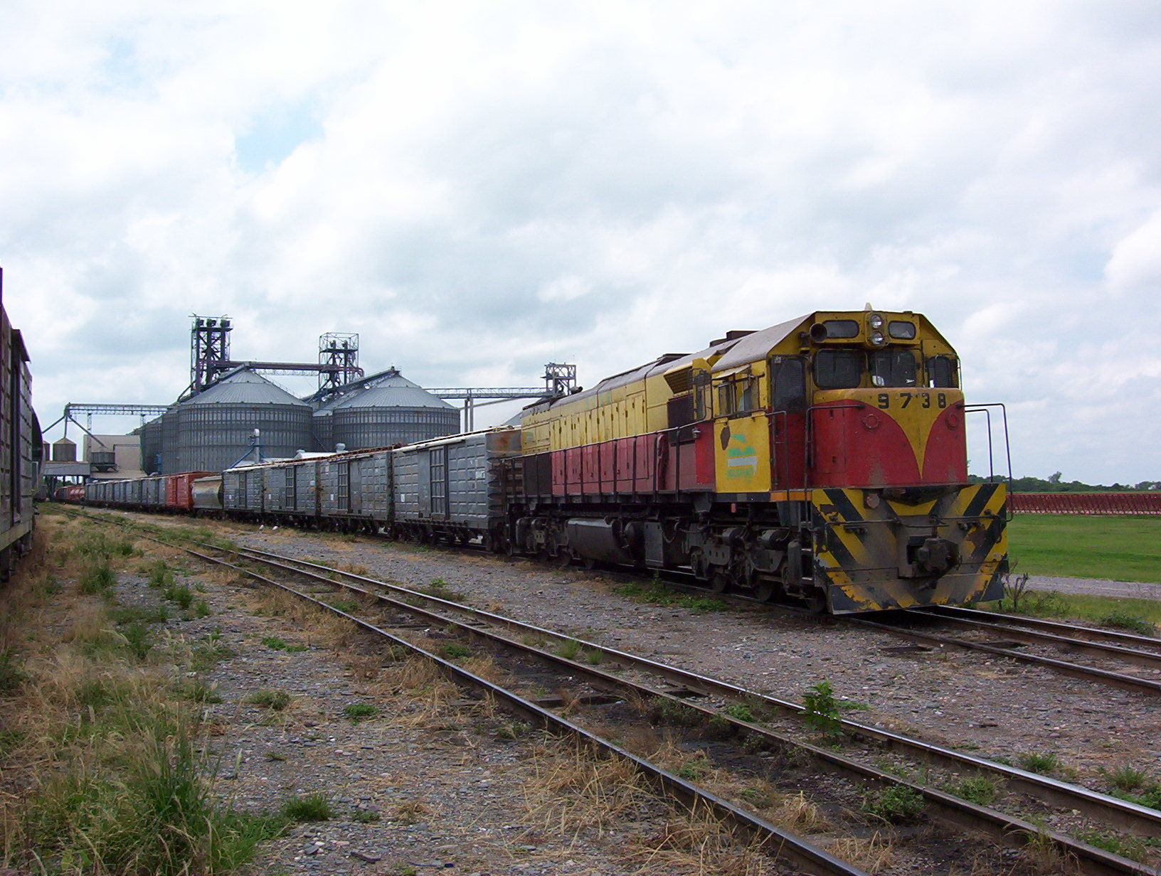 EMD GT22CUM-2 1000mm – photo 12