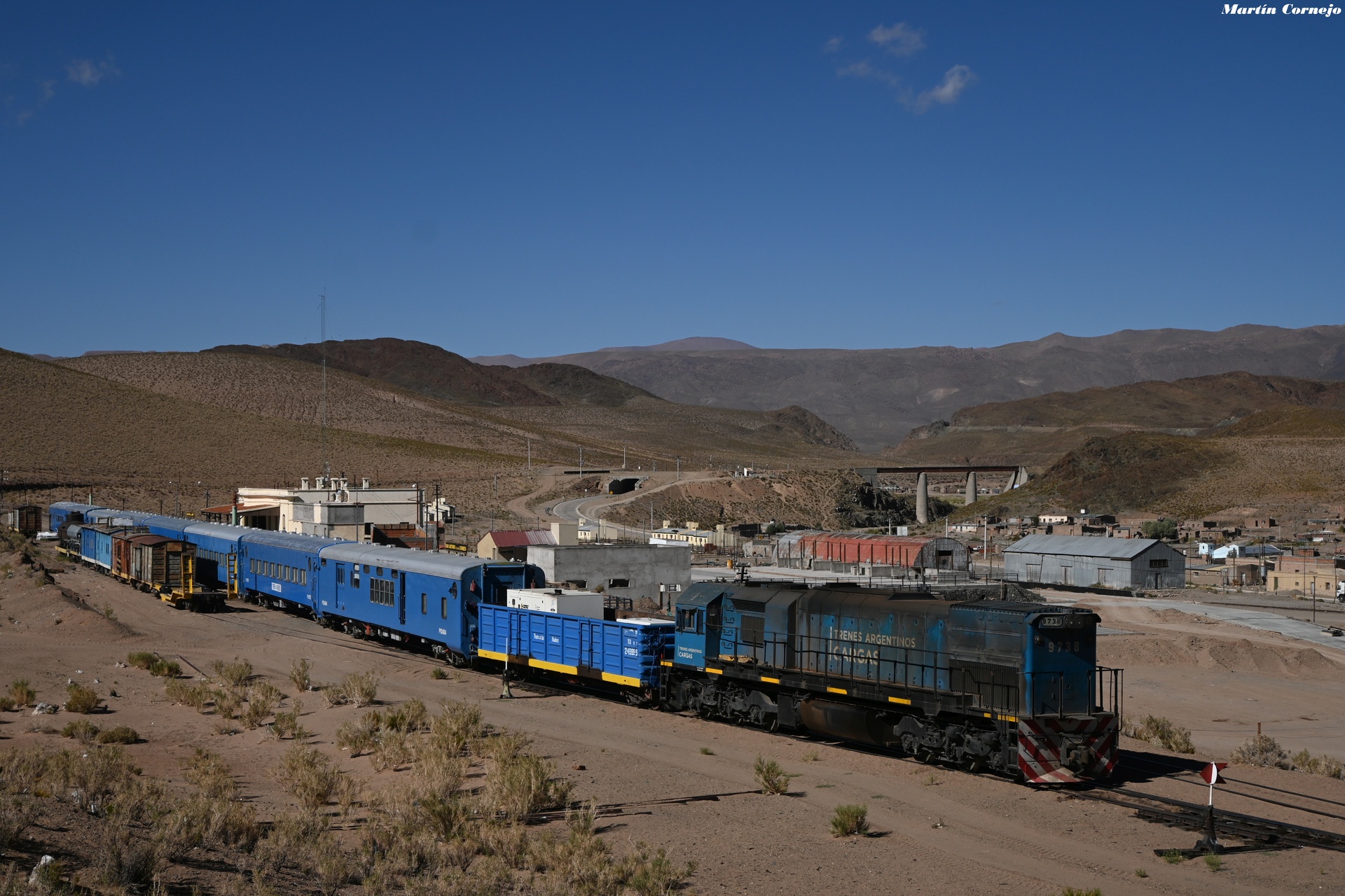 EMD GT22CUM-2 1000mm – photo 6