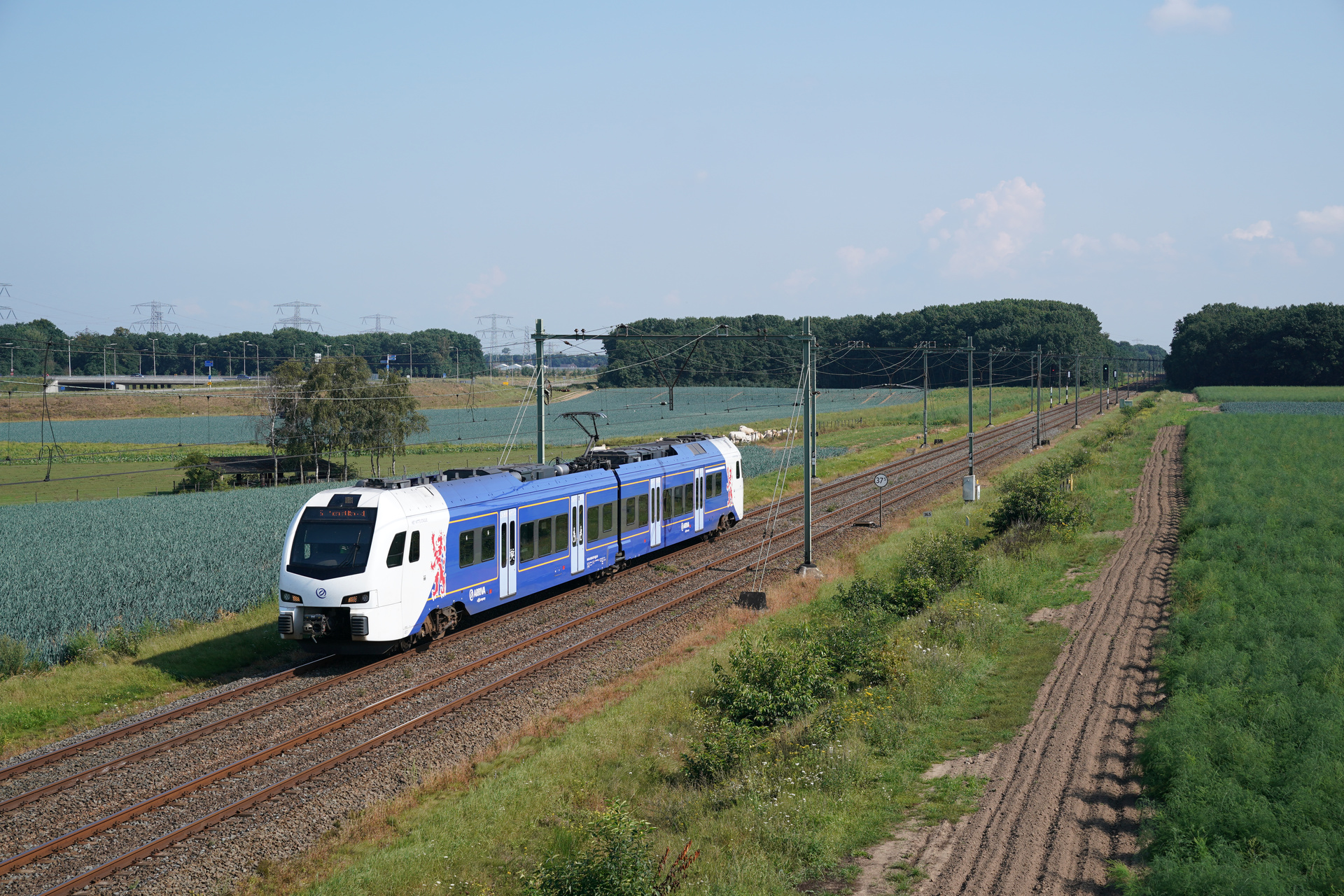 Stadler Flirt 3 2/6 1.5kV – photo 22