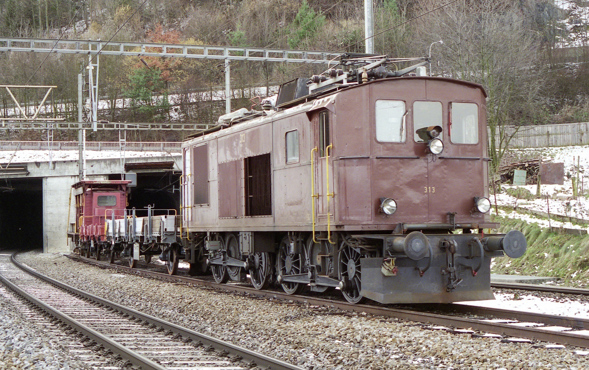 SLM BLS Ce 4/4 – photo 2