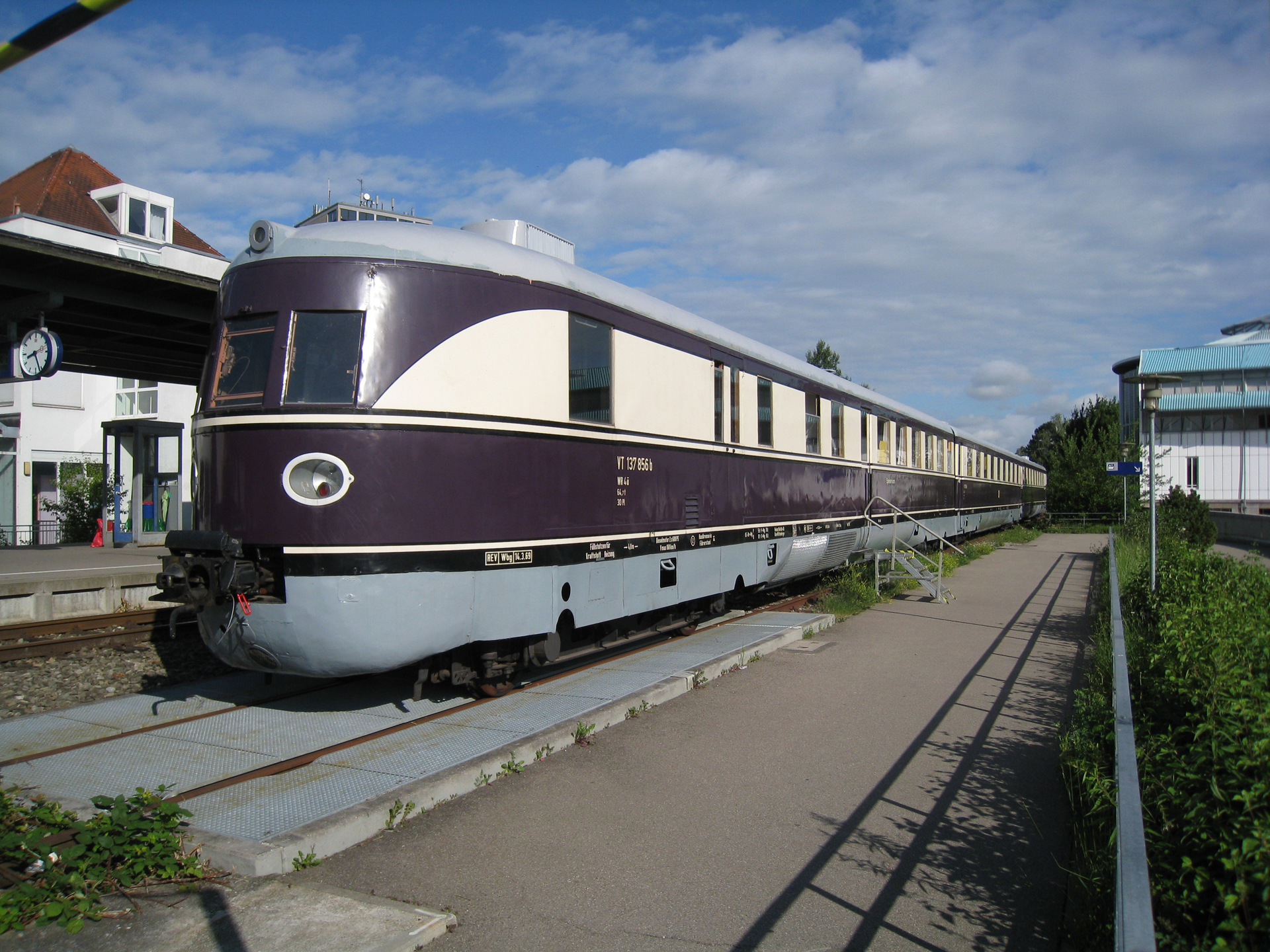AEG SVT 137 – foto 3