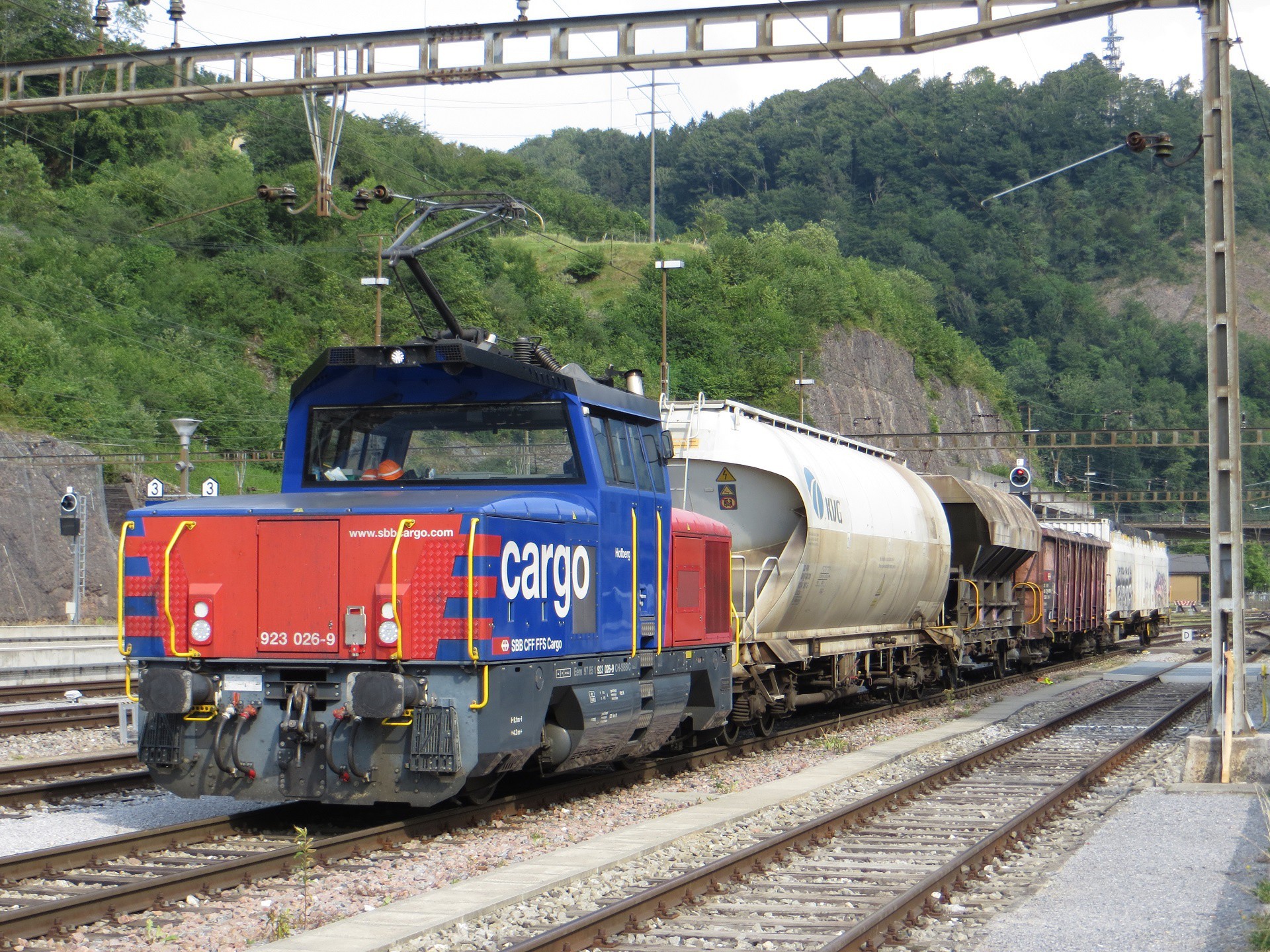 Stadler SBB Eem 923 – photo 4