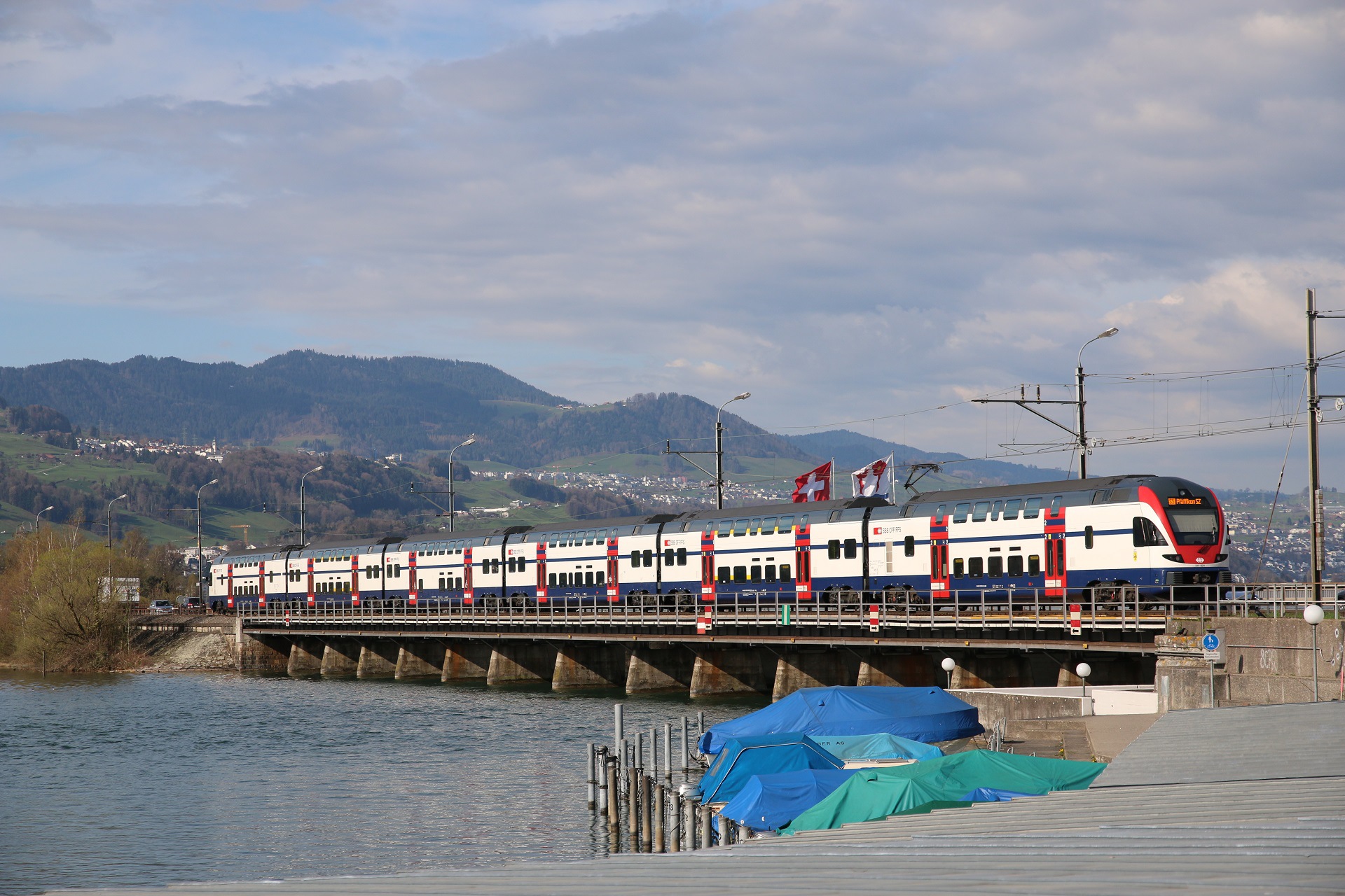 Stadler RABe 511 – photo 17