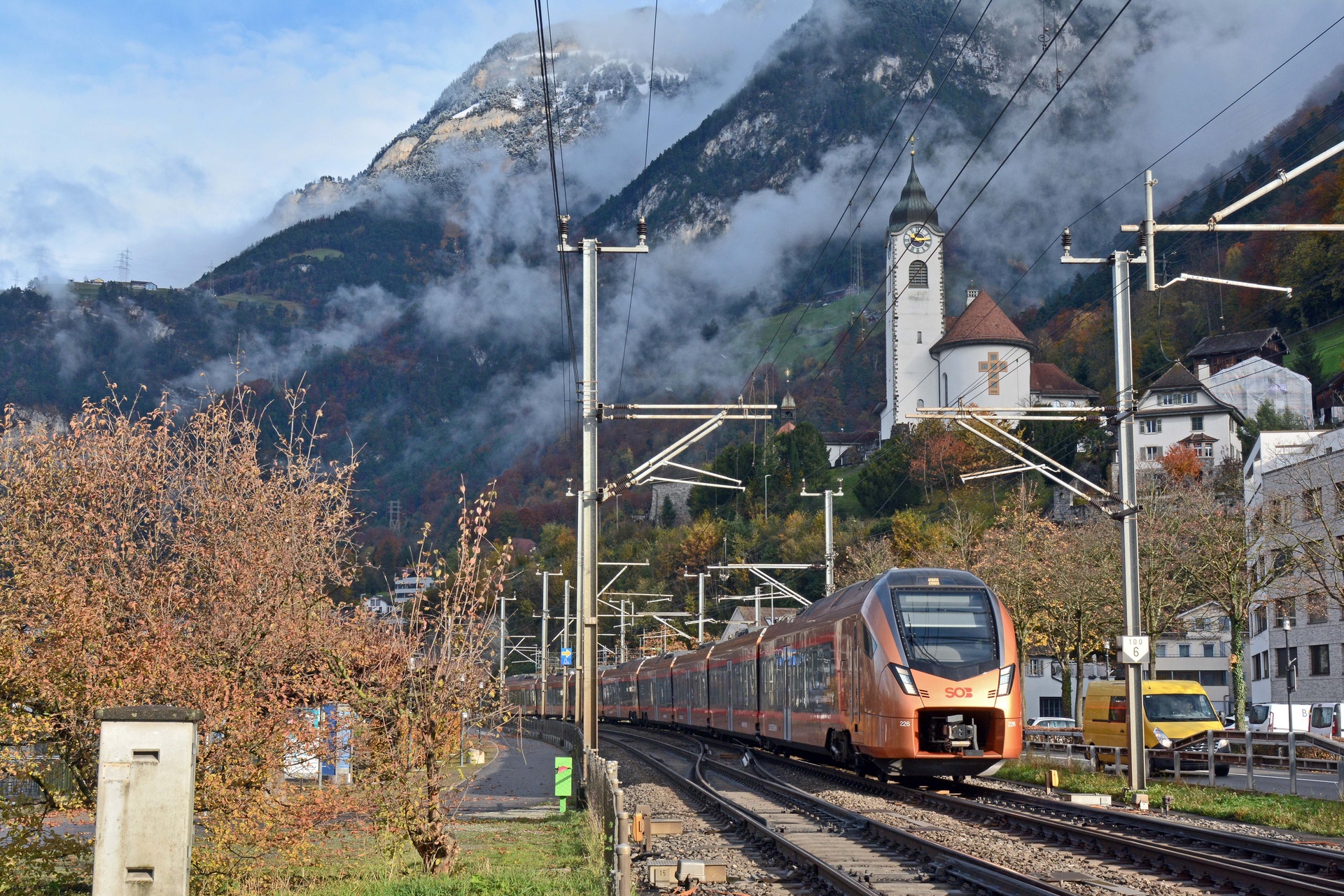 Stadler Flirt 4/10 15kV – photo 4