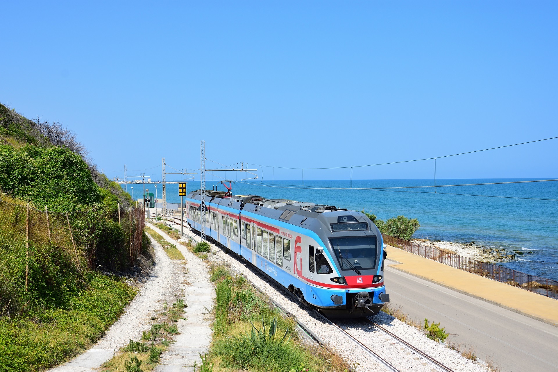 Stadler Flirt 3/8 3kV – photo 3