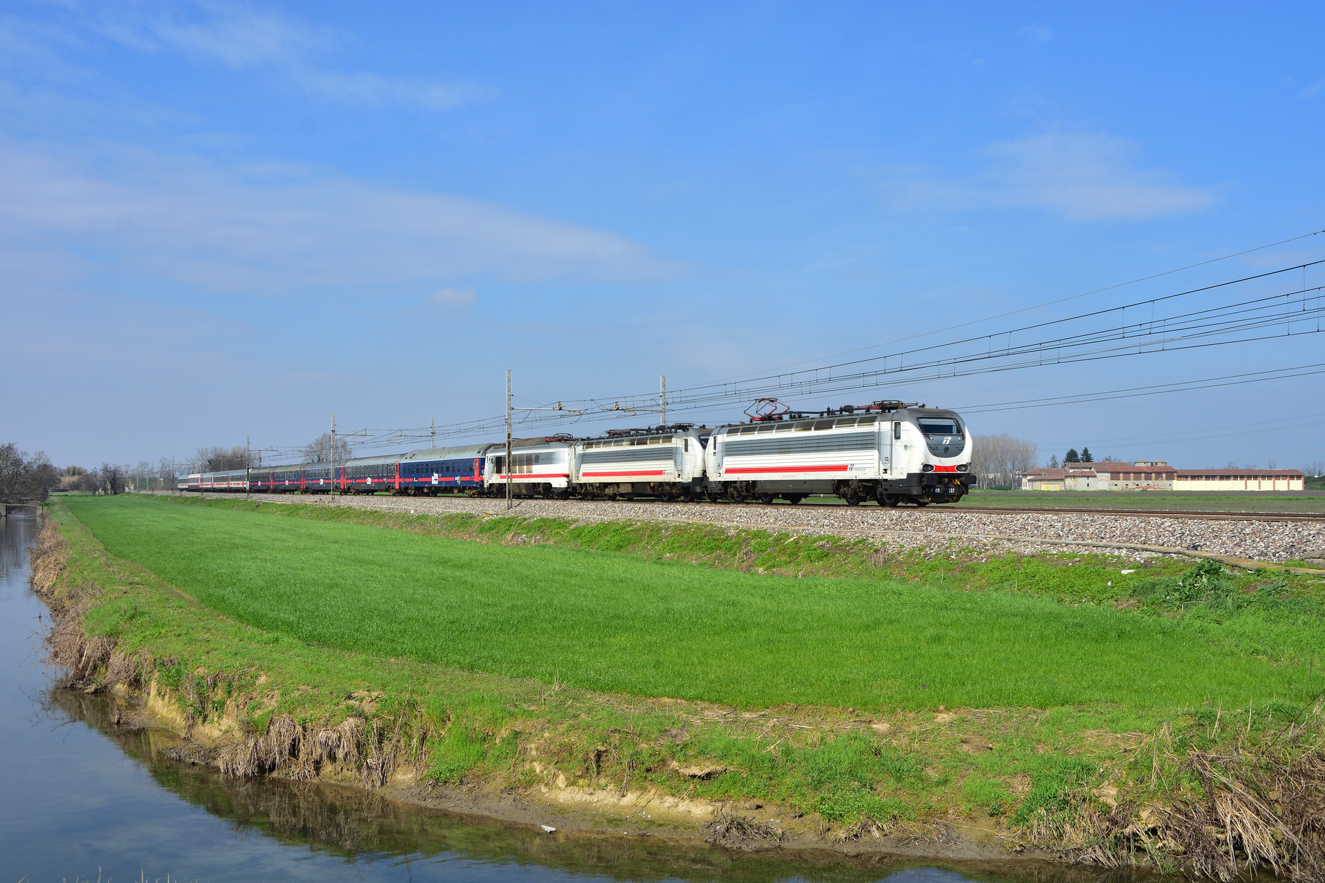 Firema E402B – photo 22