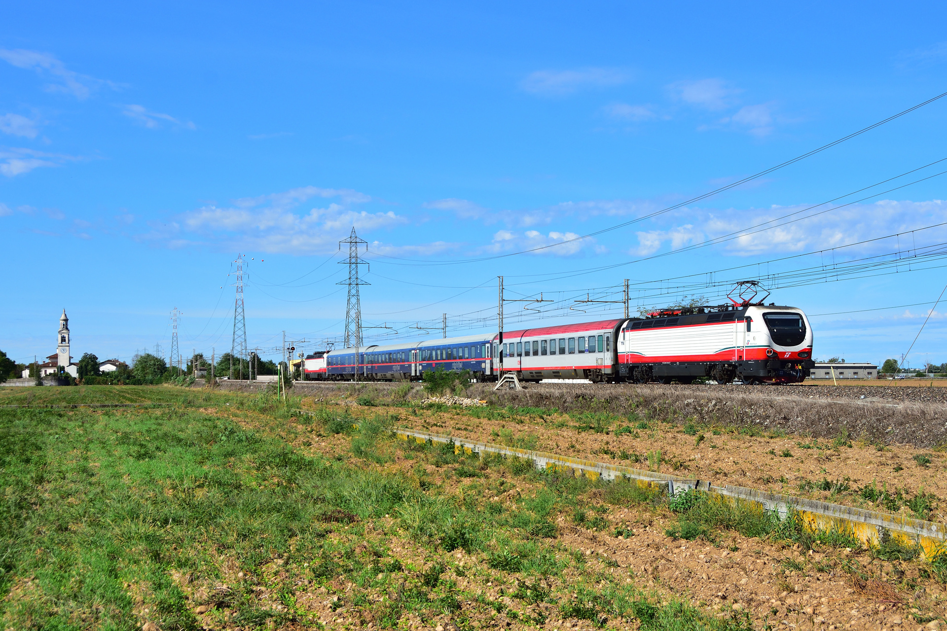 Firema E402B – photo 10