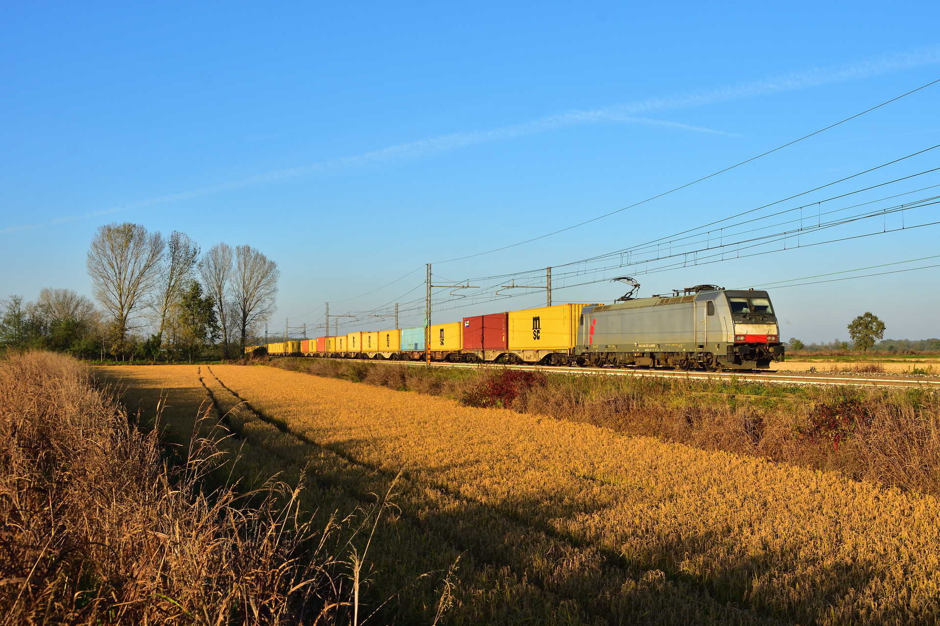 Bombardier F140 DC – photo 17