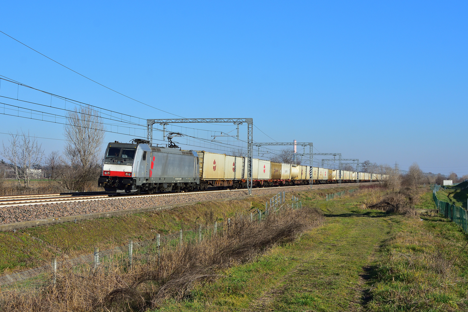 Bombardier F140 DC – photo 9