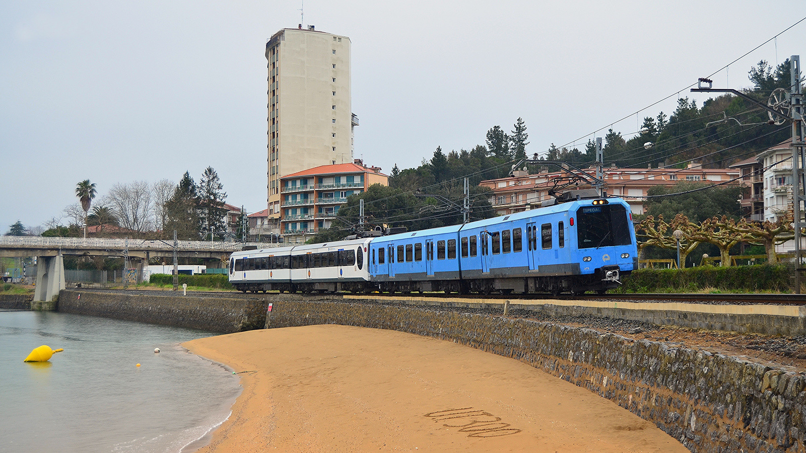 CAF EuskoTren 300 – Foto 4