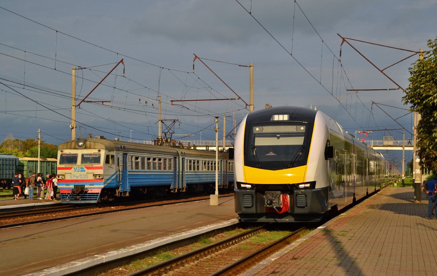 Stadler EPm – photo 2