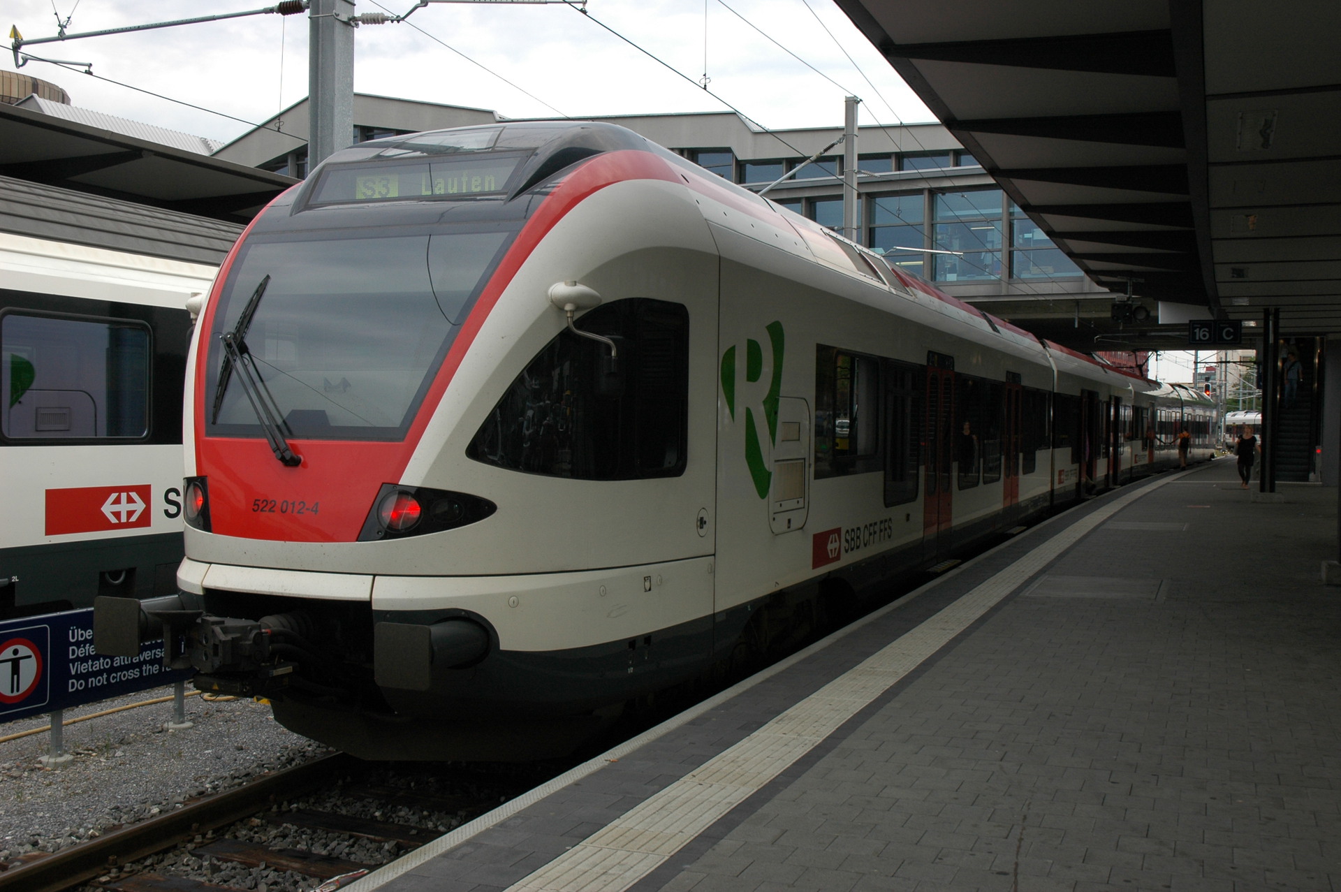 Stadler Flirt 4/10 15kV+25kV – photo 5