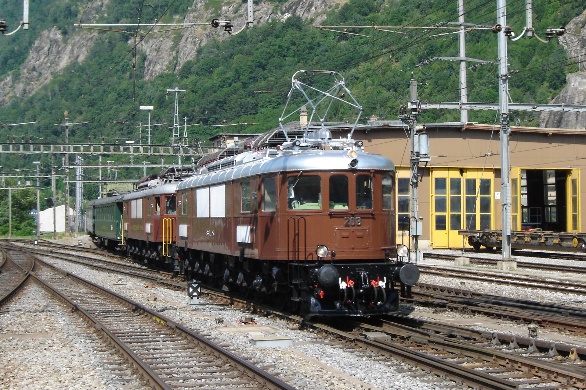 SLM BLS Ae 6/8 – foto 4