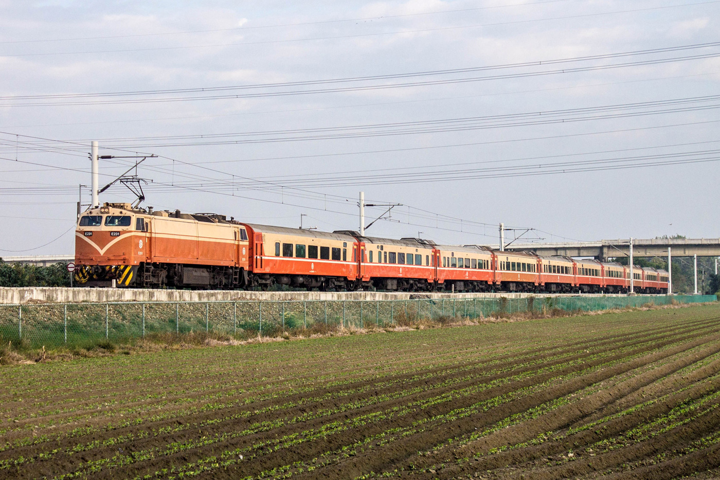 GE TRA E200 – photo 3