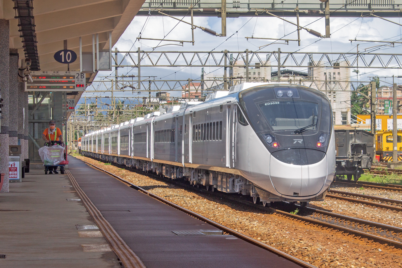 Hitachi EMU3000 – photo 5