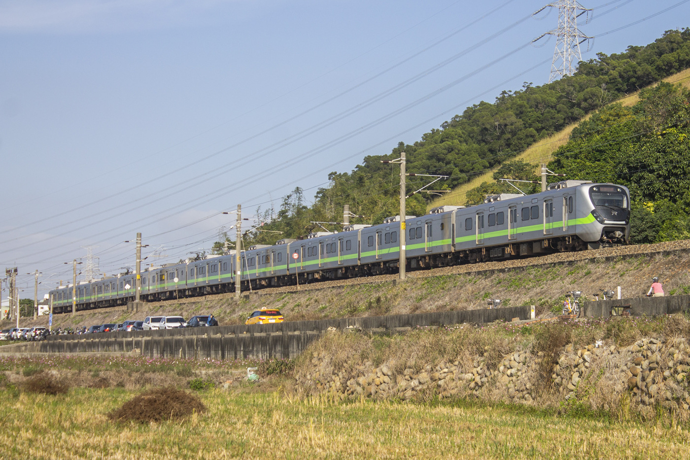 Hyundai Rotem EMU900 series – photo 2