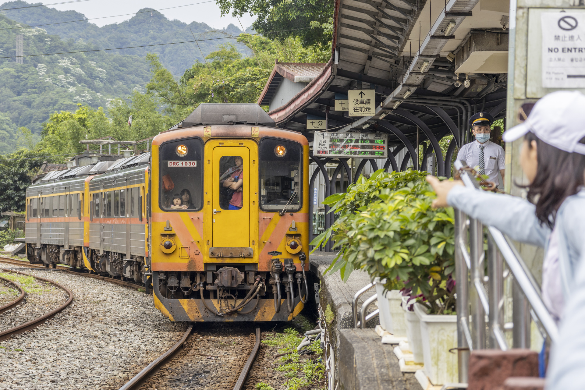 Nippon Sharyo DR1000 – photo 2