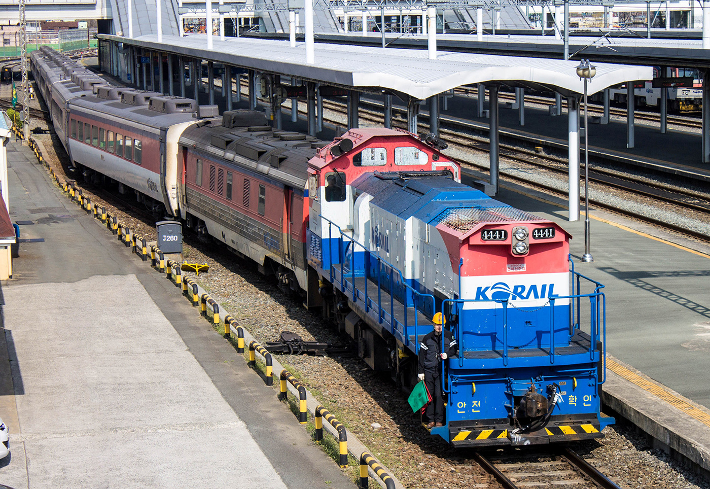 Hyundai Rotem Korail 4400 – photo 7