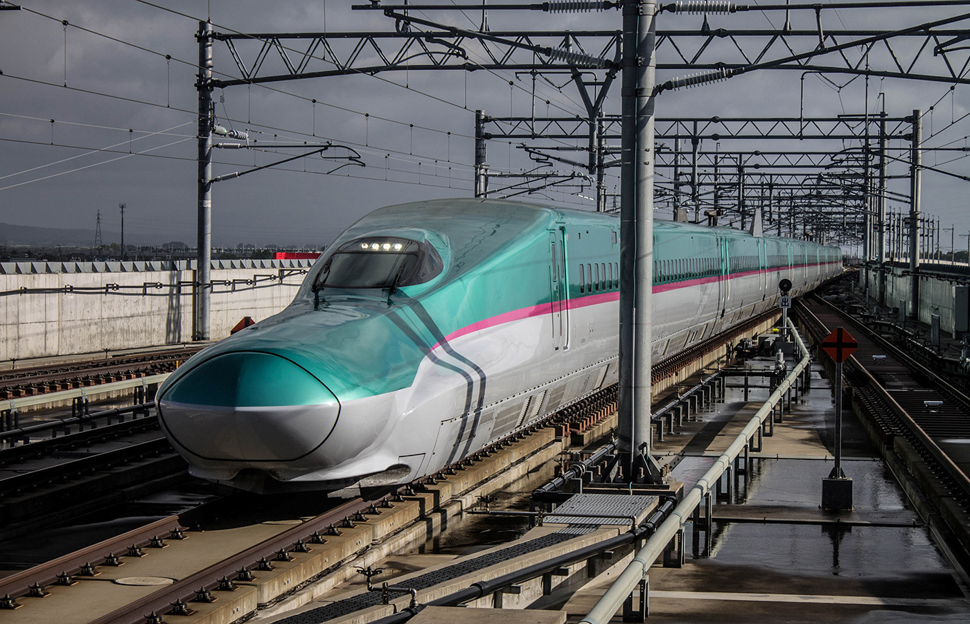 Hitachi E5 – photo 20