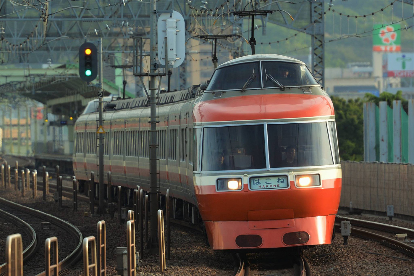Nippon Sharyo 7000 series LSE – photo 2