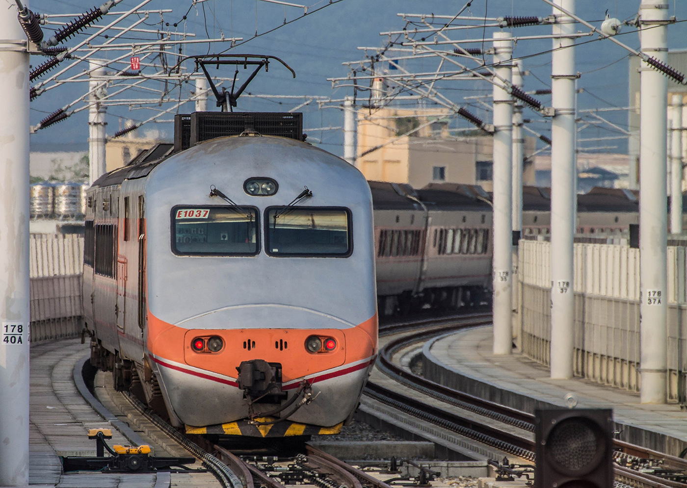 UCW TRA E1000 – photo 7