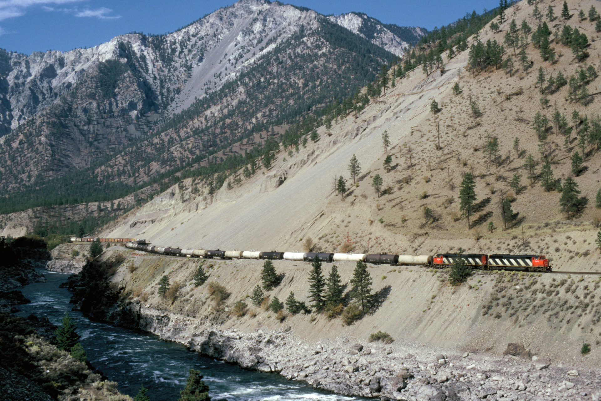 EMD SD60F – Foto 4