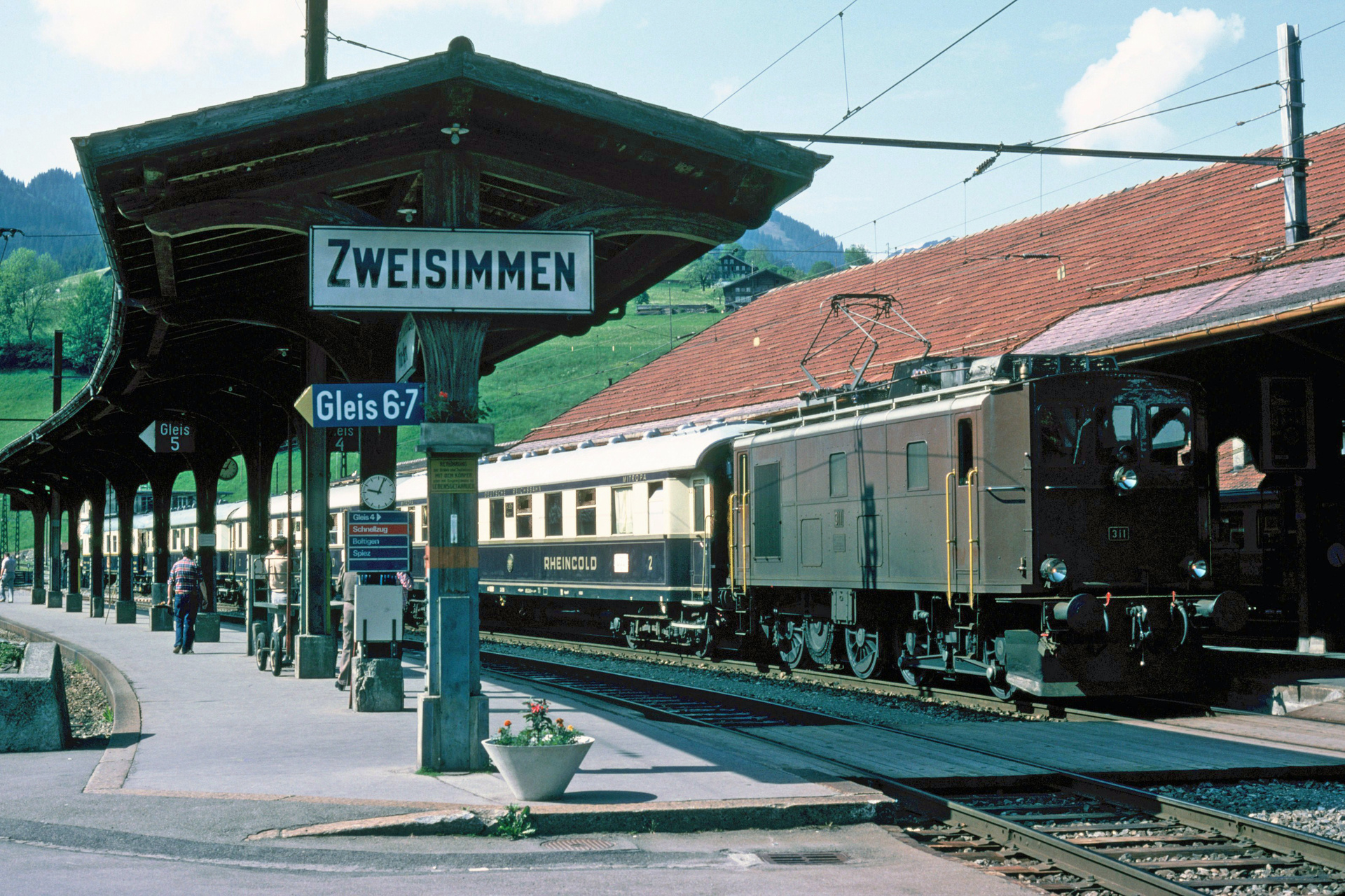 SLM BLS Ce 4/4 – photo 3