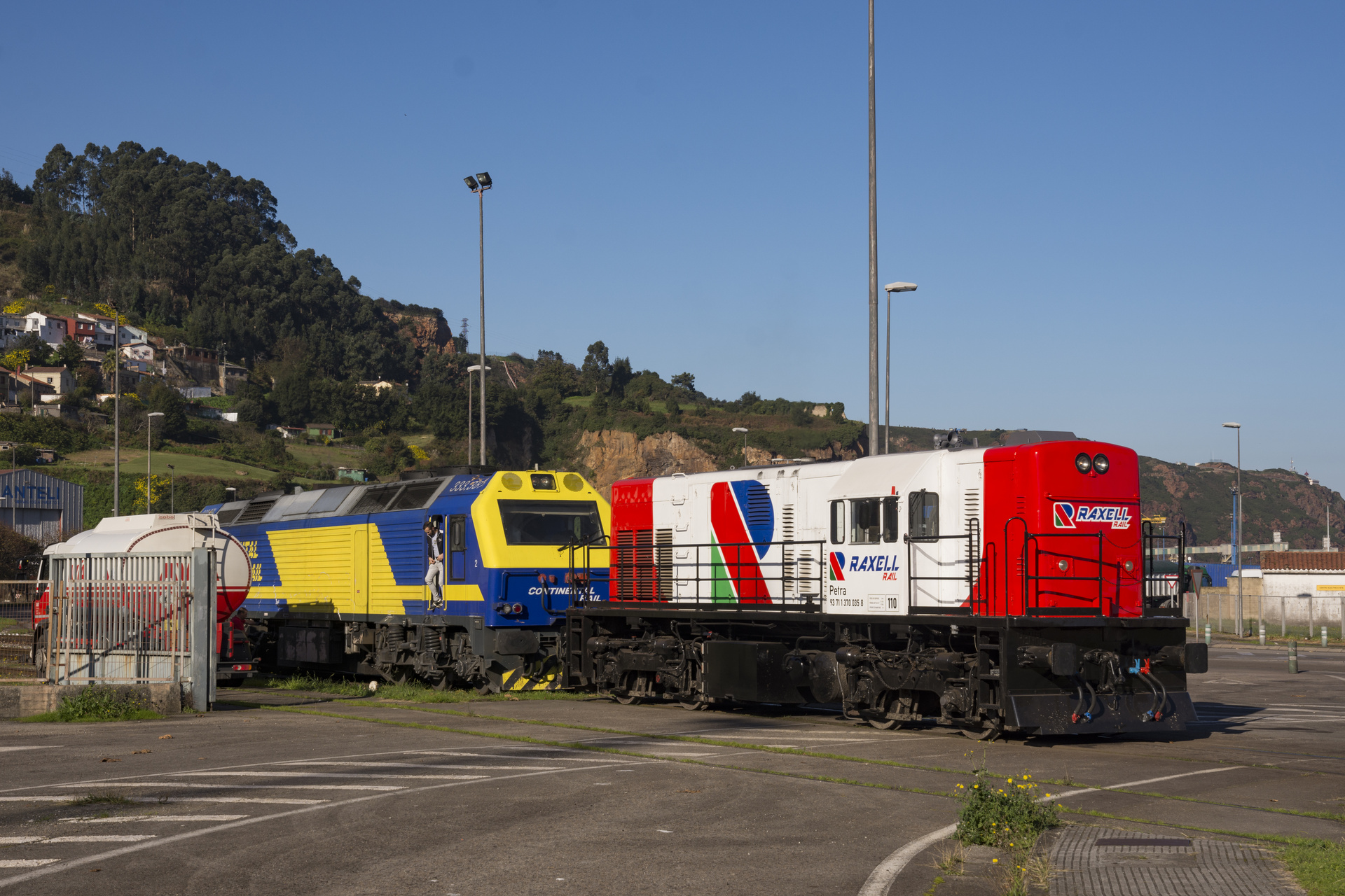 GE U10B – photo 13