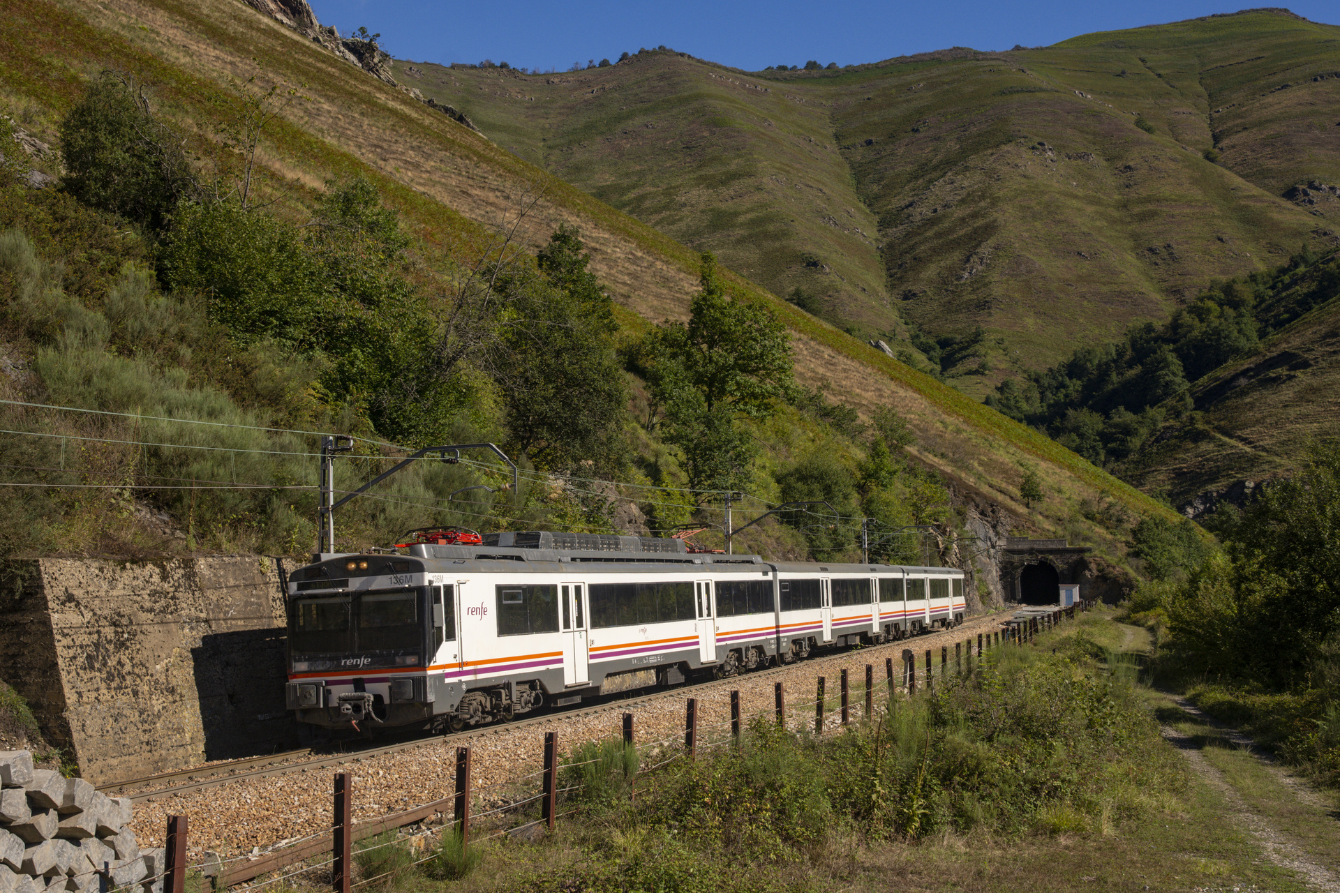 CAF RENFE 440 – photo 2