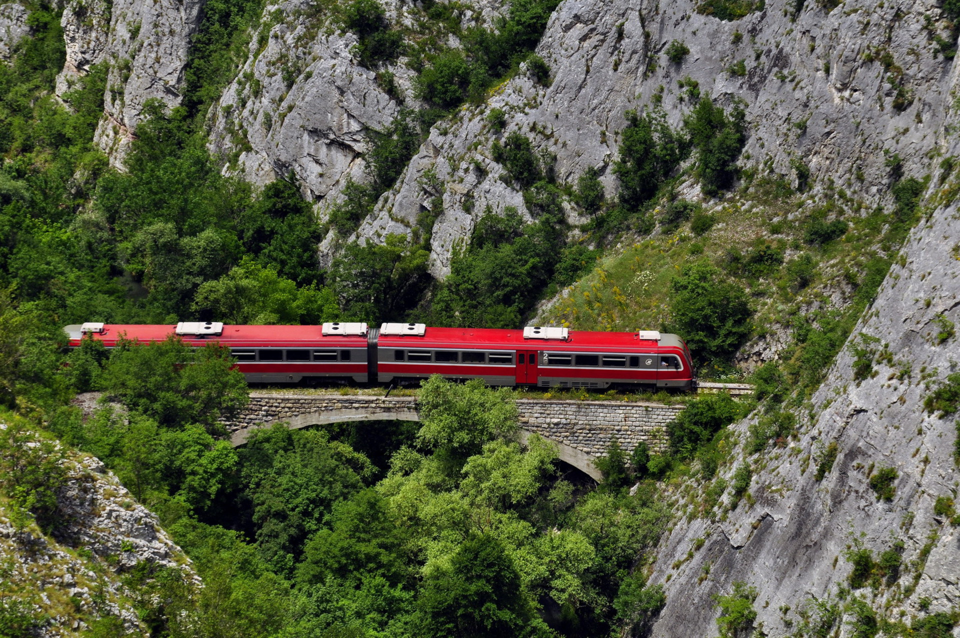 Metrovagonmash 750.25 – photo 23