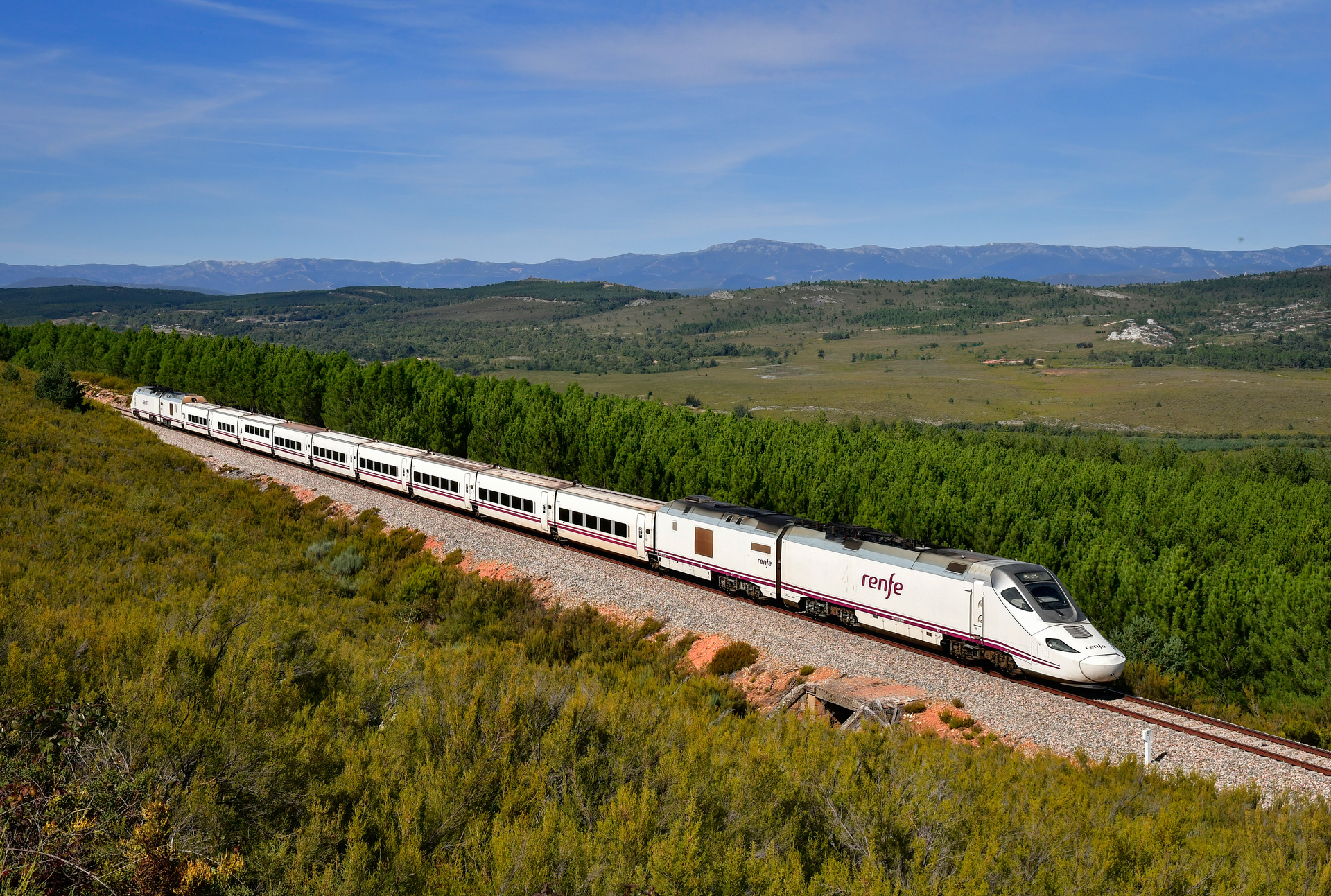 Bombardier RENFE 730 – photo 10