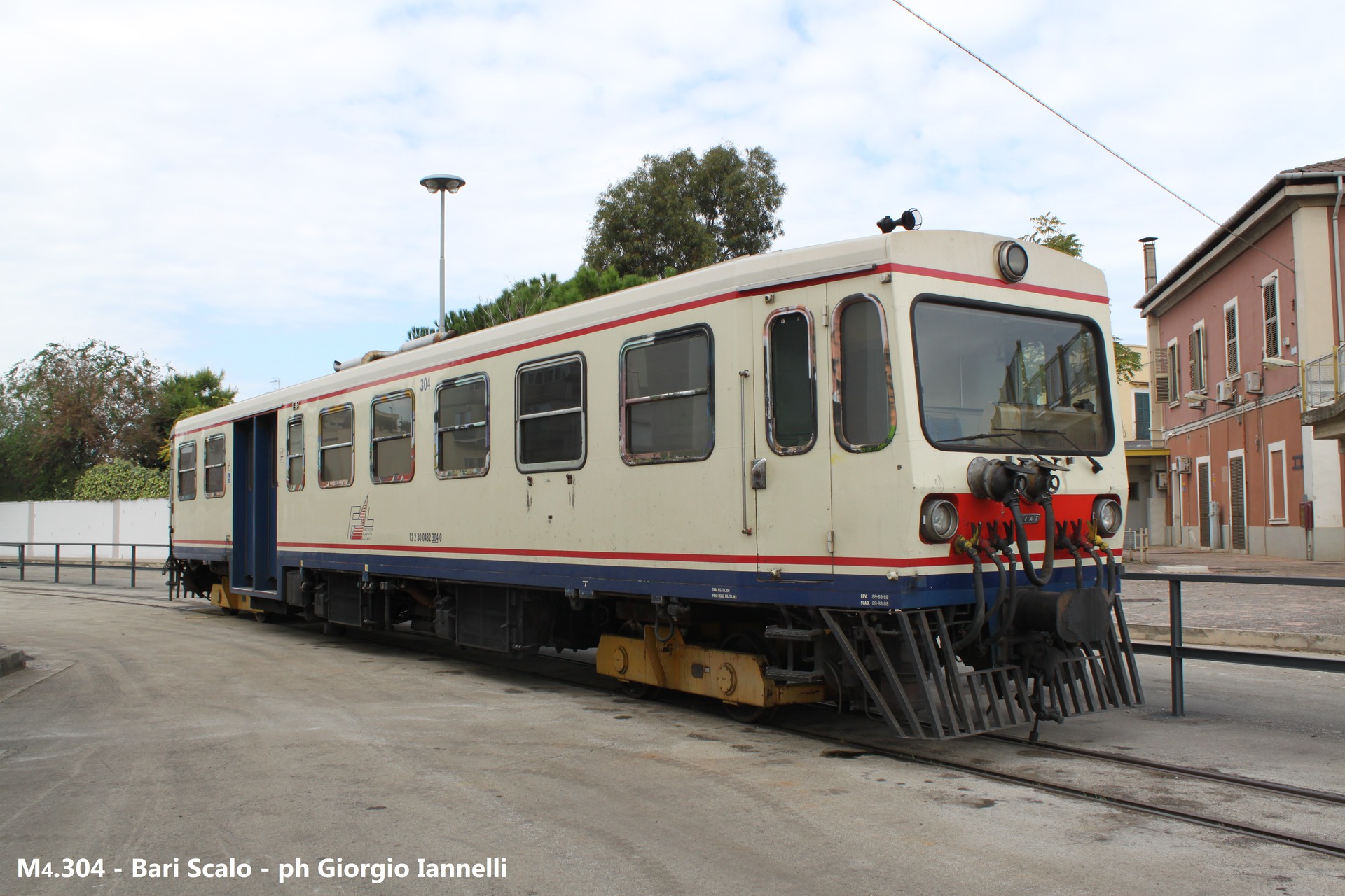 Fiat M4 300 – photo 6