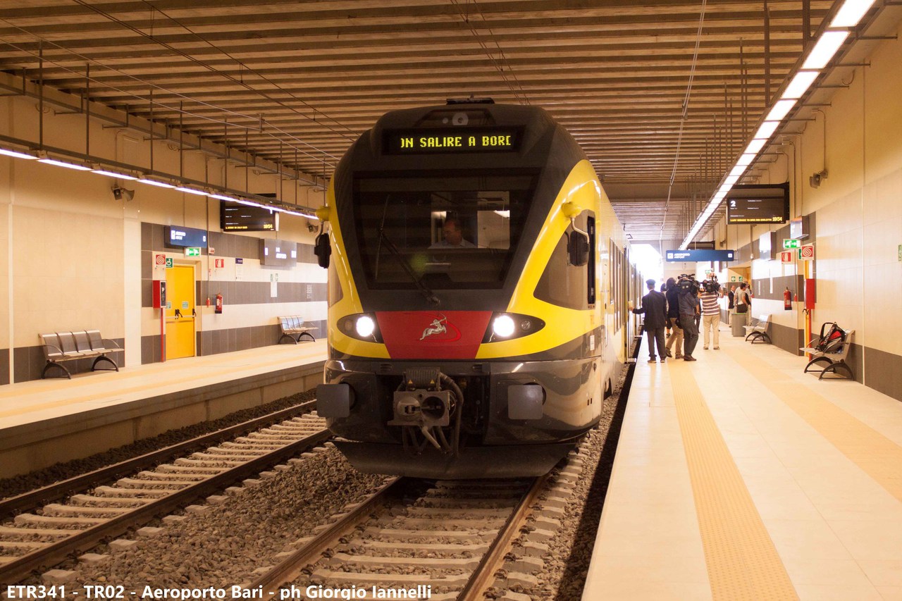 Stadler Flirt 4/10 – foto 9
