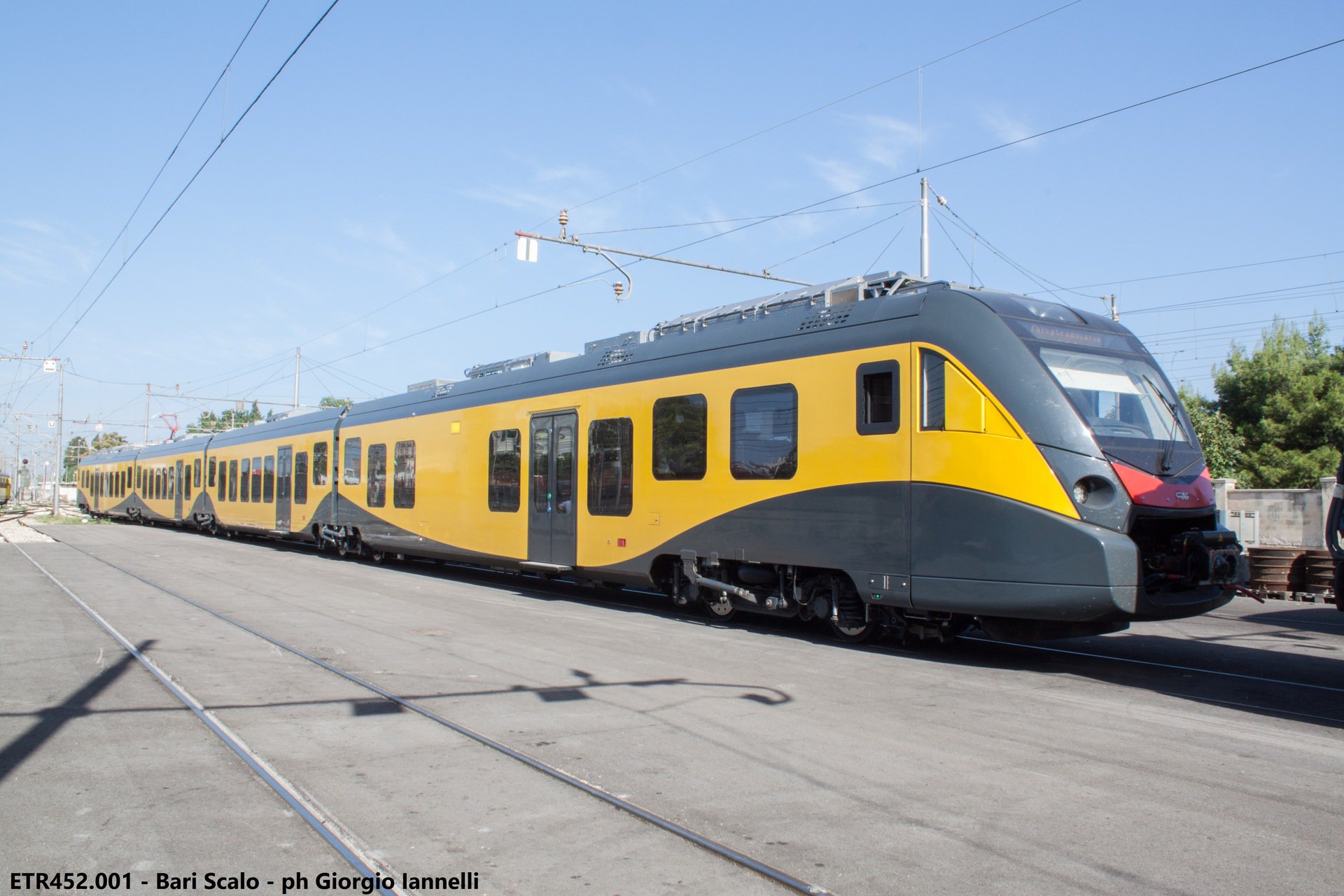 CAF ETR 452 – photo 8