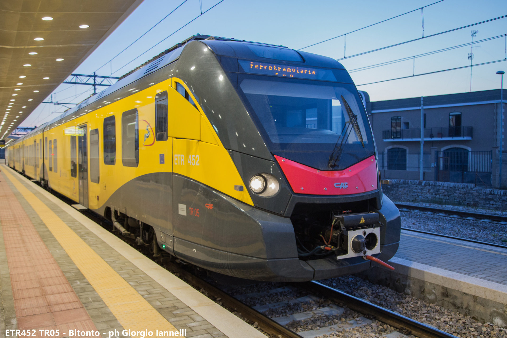 CAF ETR 452 – photo 6