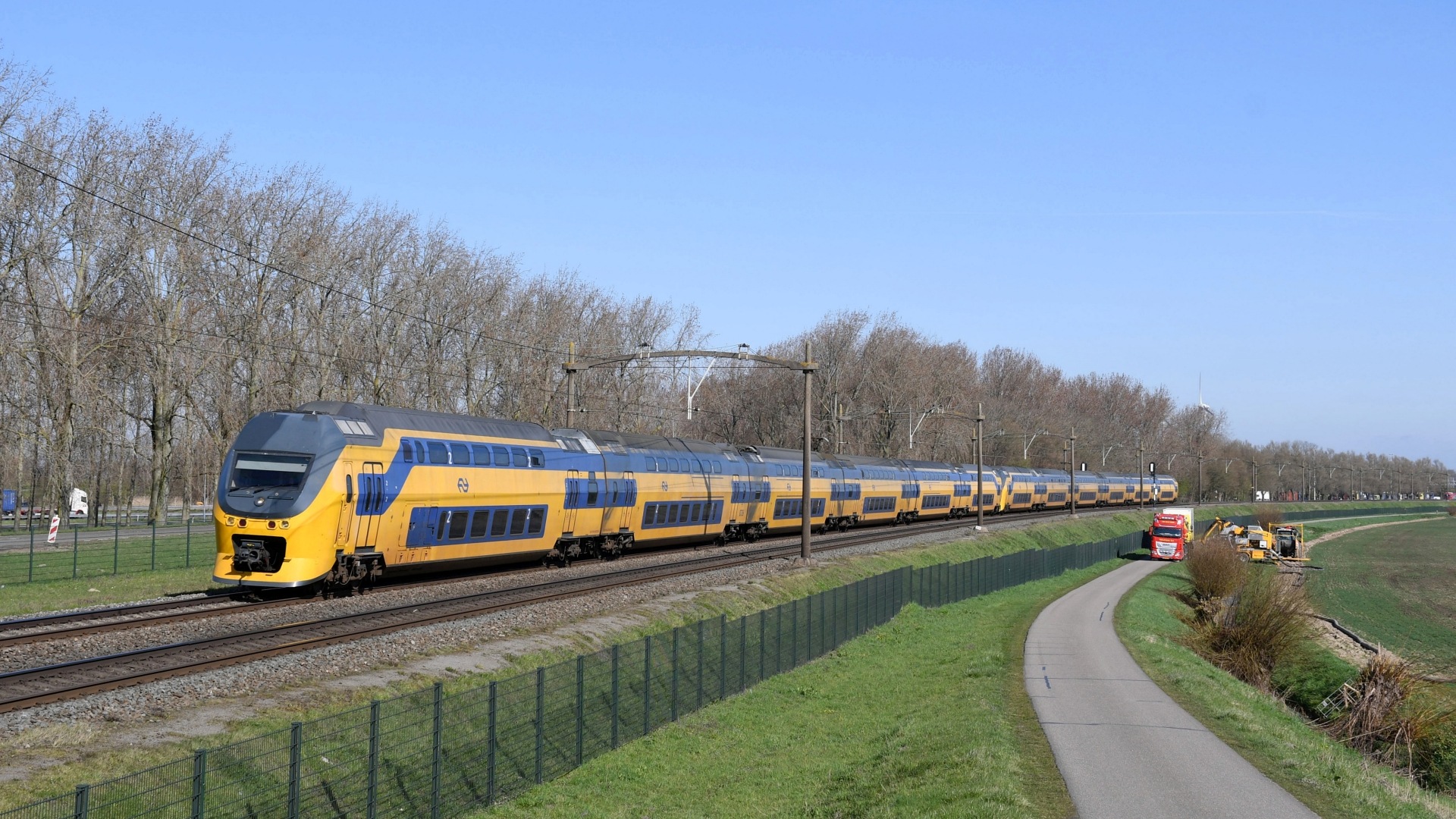 Bombardier VIRM-VI – photo 21