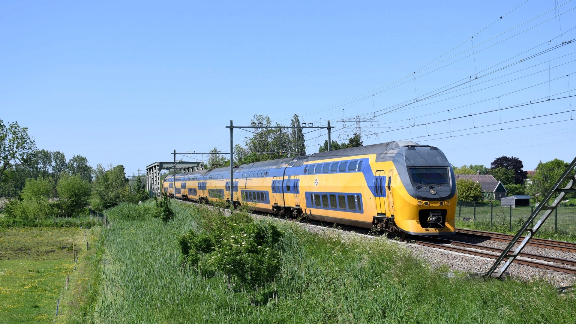 Bombardier VIRM-VI – photo 18