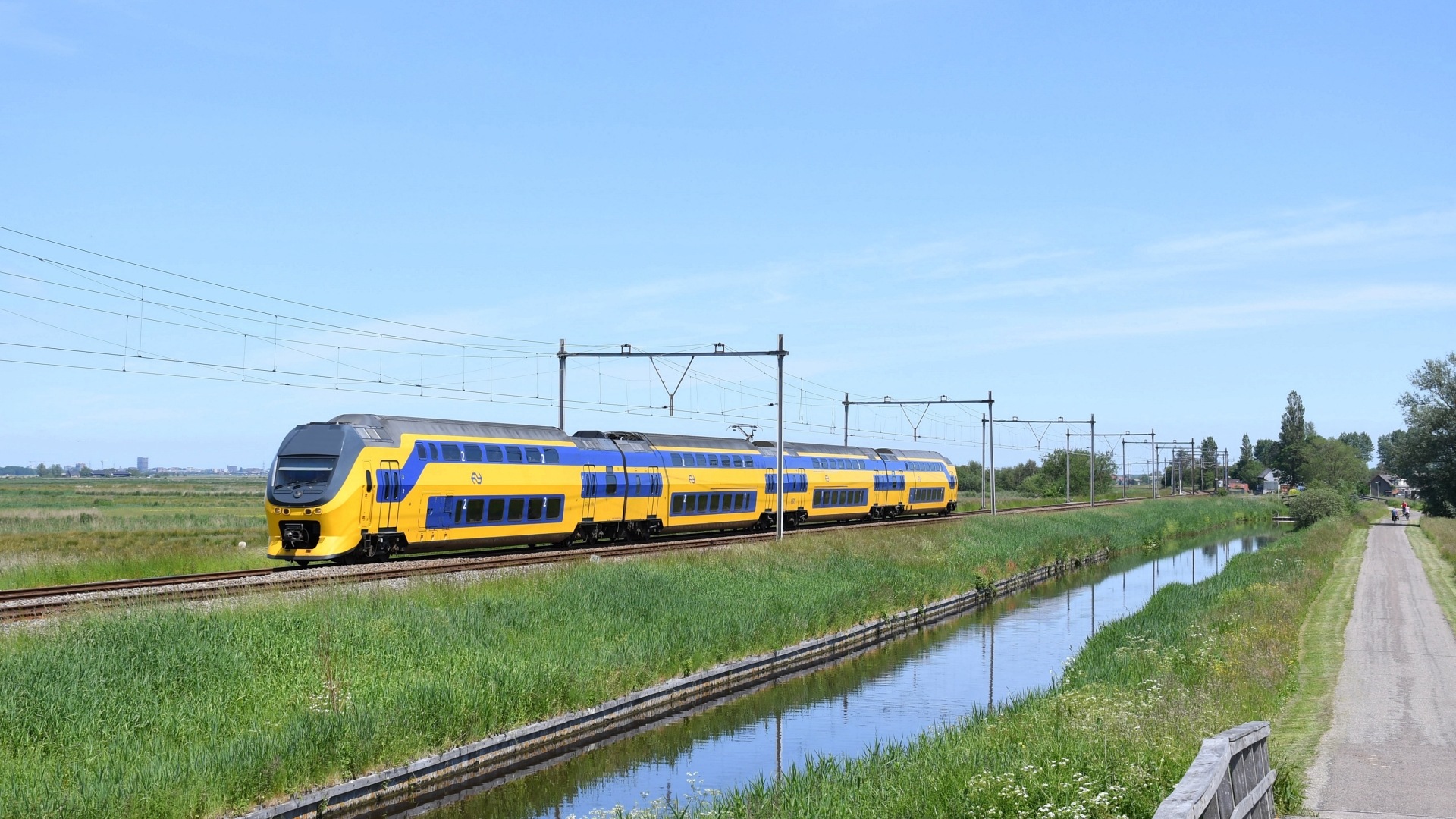 Bombardier VIRM-IV – photo 15