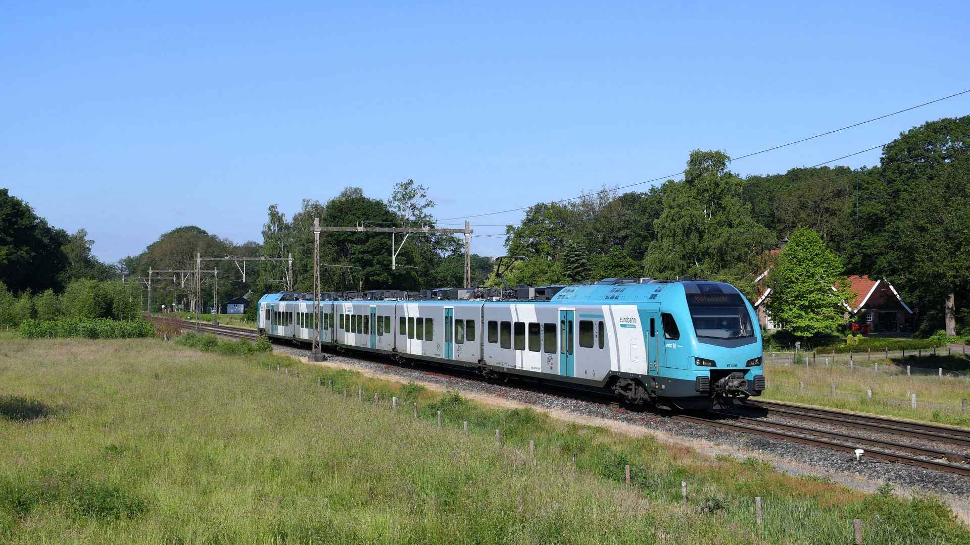 Stadler Flirt 3 5/12 1.5kV+15kV+25kV – foto 2