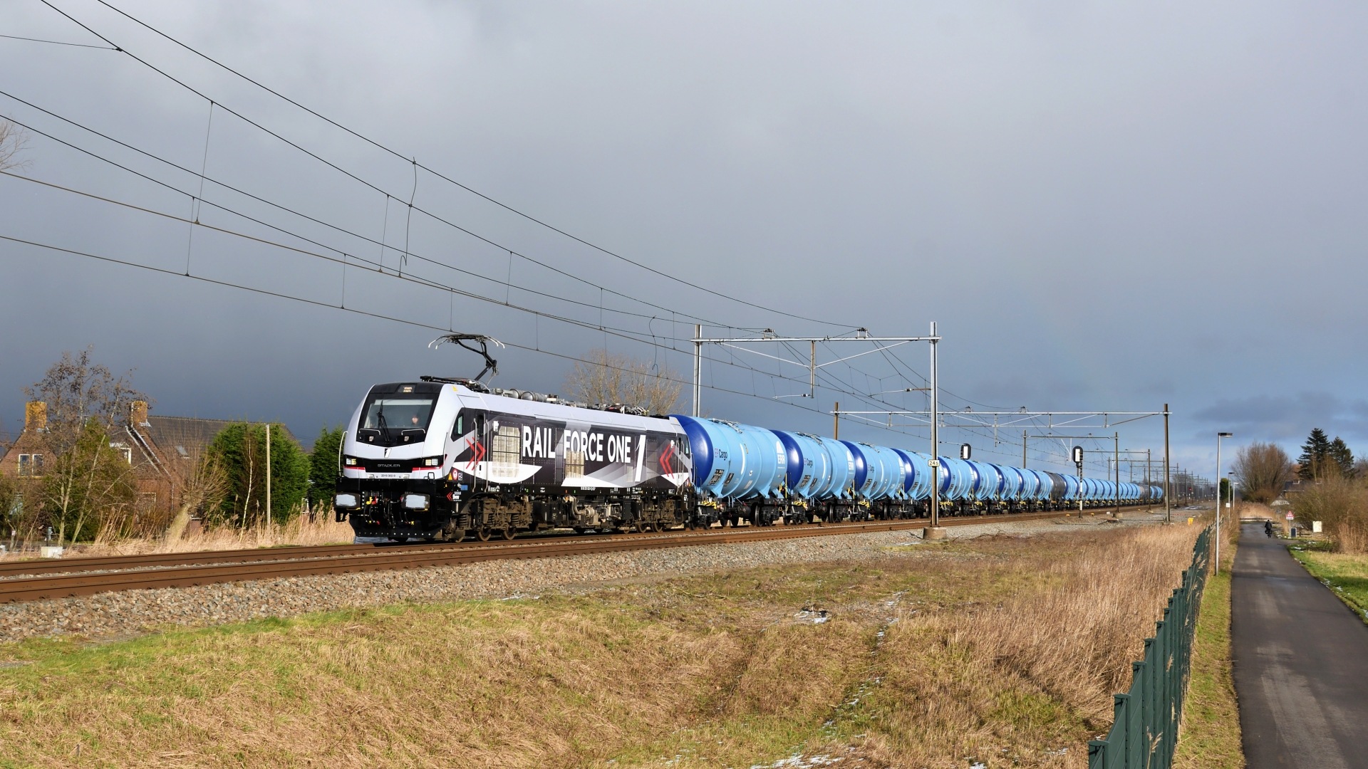 Stadler Euro 9000 – foto 24